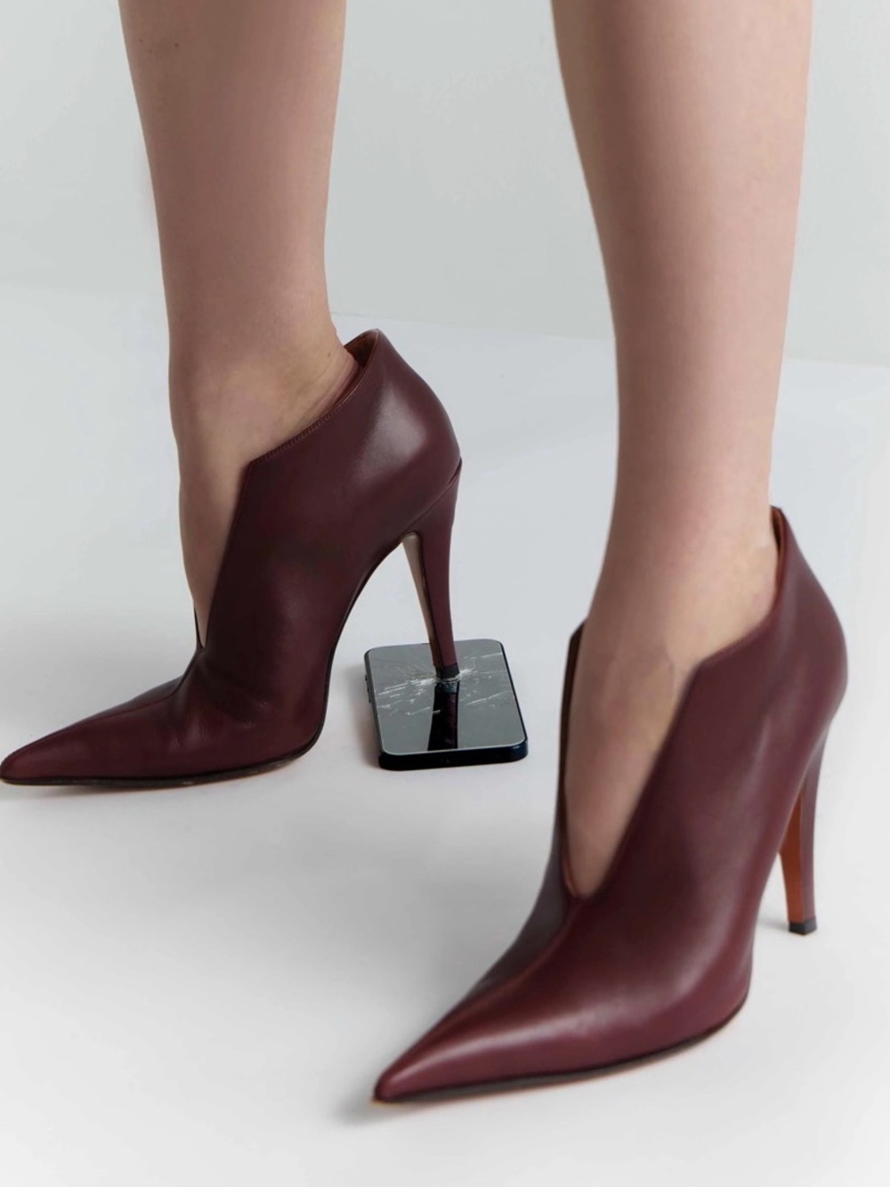 New! MCQUEEN Birdee Slashed Brown Leather Pointed Toe Stiletto Booties | 38